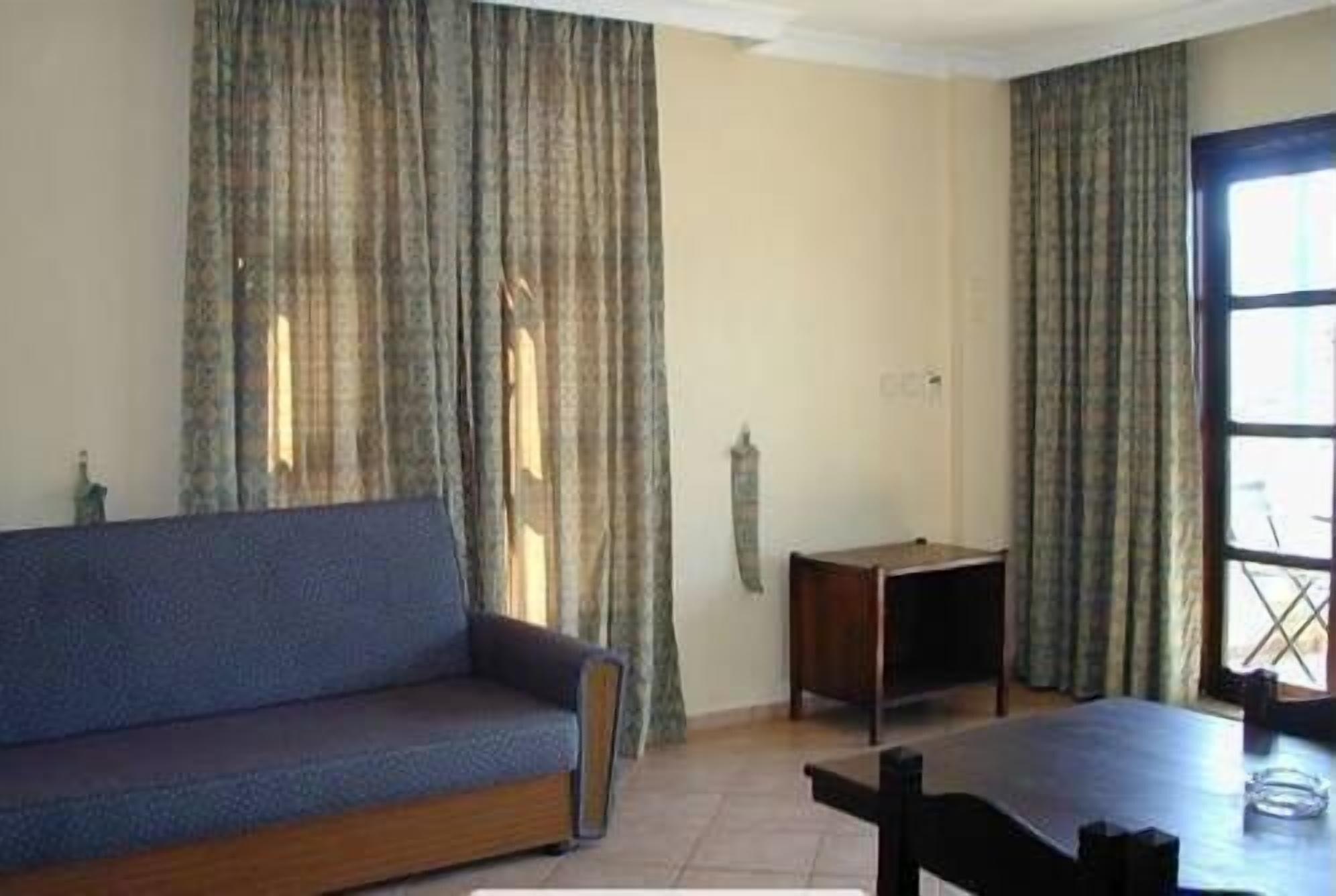 Club Turquoise Apart Мармарис Экстерьер фото