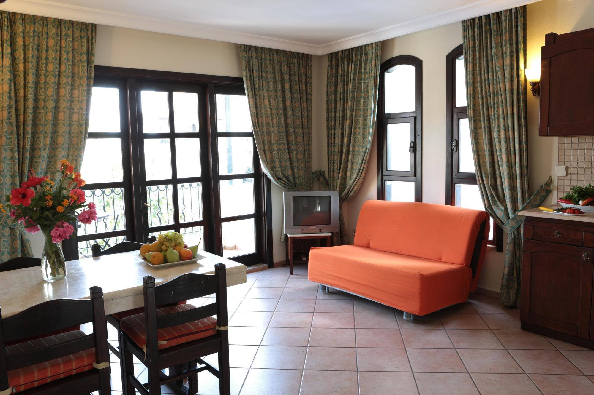Club Turquoise Apart Мармарис Экстерьер фото